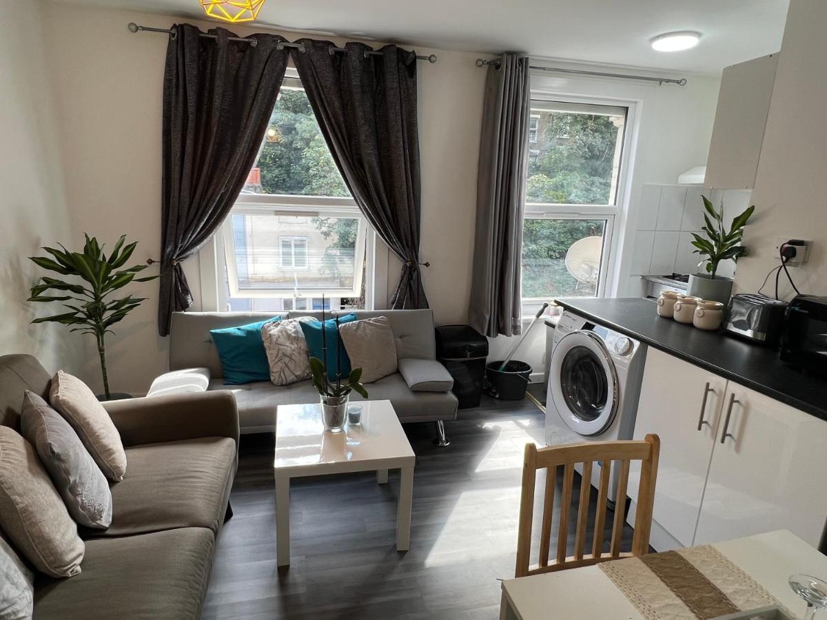 Apartamento Luxury 1Bed Holiday Flat-10 Minutes From London Bridge & 3Mins Walk To Lewisham Dlr Exterior foto